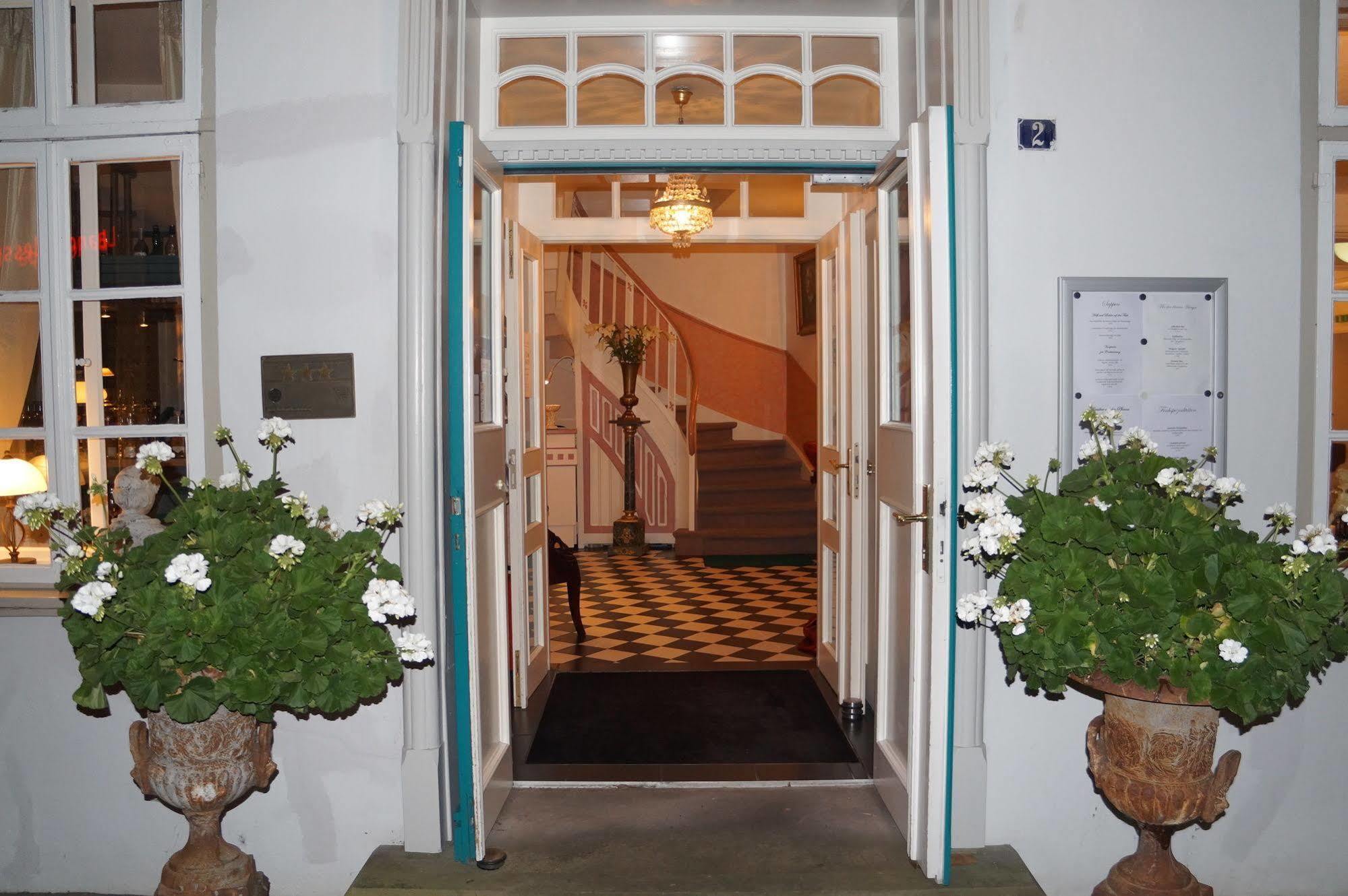 Hotel Busch Westerstede Exterior photo